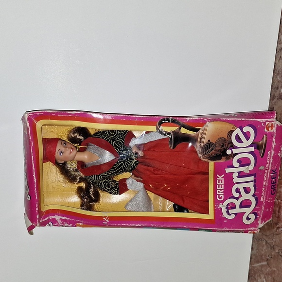 Vintage 1985 Mattel Barbie Greek Barbie Doll Dolls of the World in Box - Picture 5 of 6
